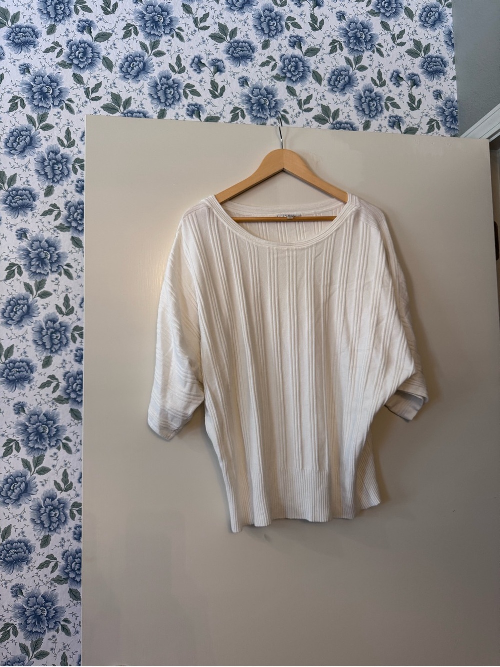 Milano Cream Ribbed Short-Sleeve Knit Pullover